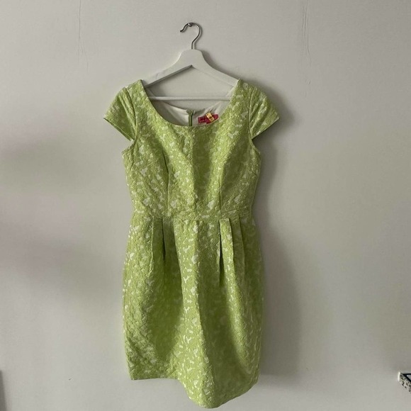 Betsy Johnson Dress - Picture 1 of 3